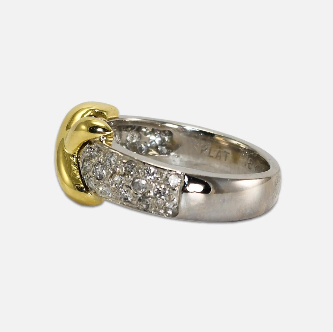 Bague « X » en or jaune 18 carats et platine, ornée de diamants pavés Unisexe en vente