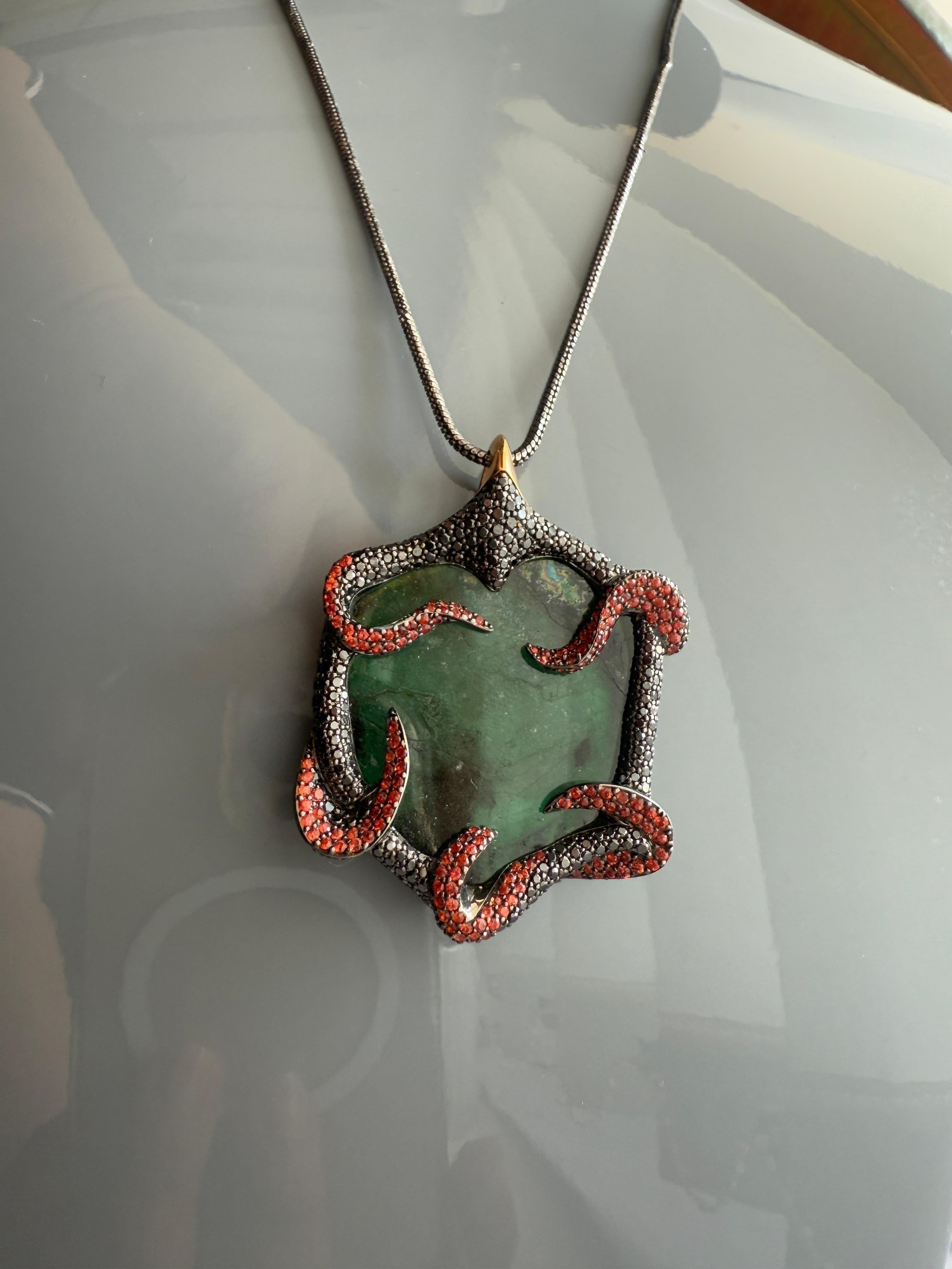 18K Yellow Gold Poison Ivy Pendant with Emeralds, Sapphires and Diamonds For Sale 3