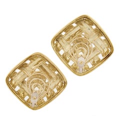 18K Yellow Gold Polished & Textured Finish Basket Weave Square Omega Earrings