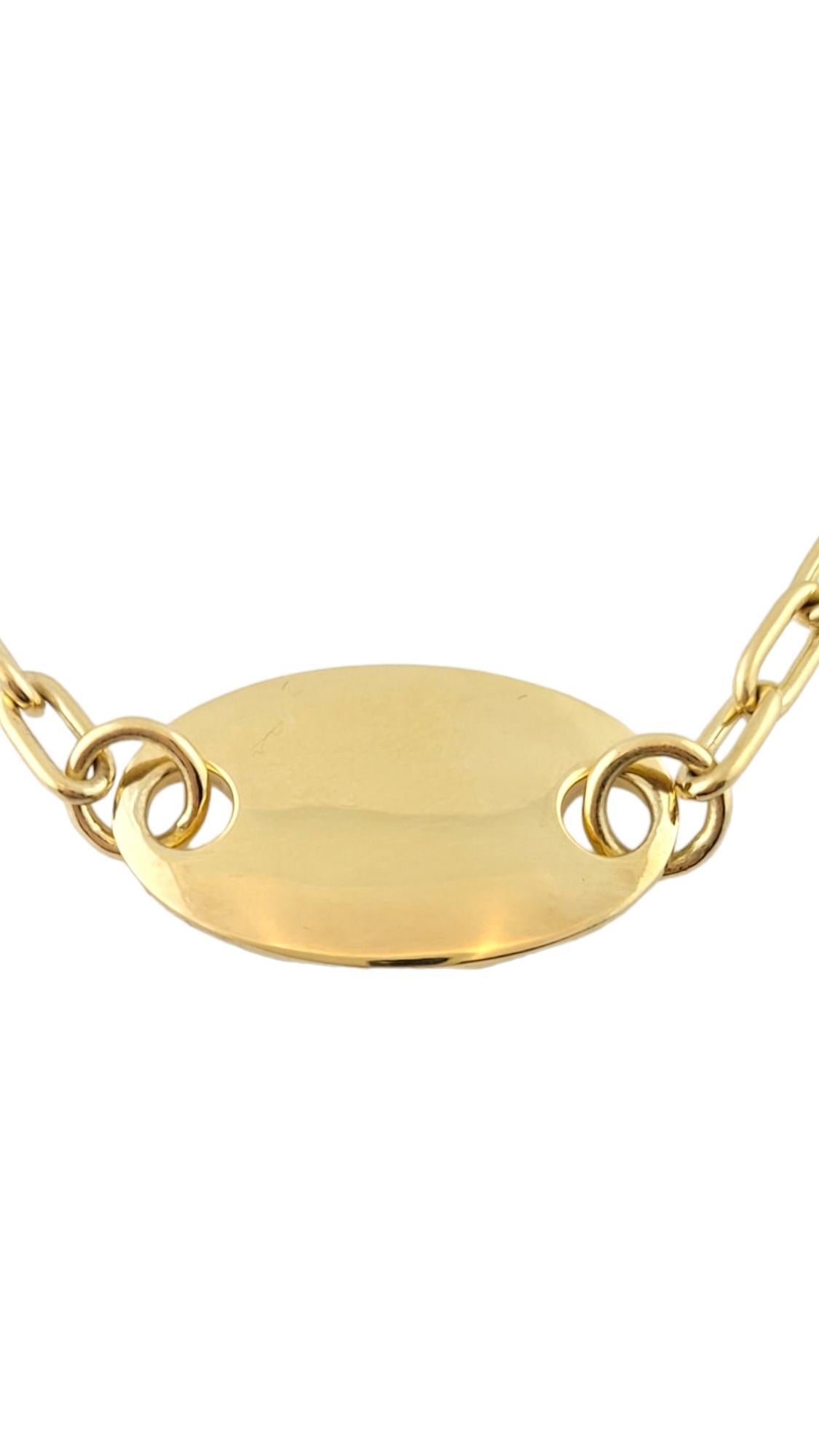 Vintage 18K Yellow Gold Pomellato ID Chain Link Necklace

Gorgeous Pomellato chain necklace crafted from 18K yellow gold for a beautiful finish!

Chain length: 15