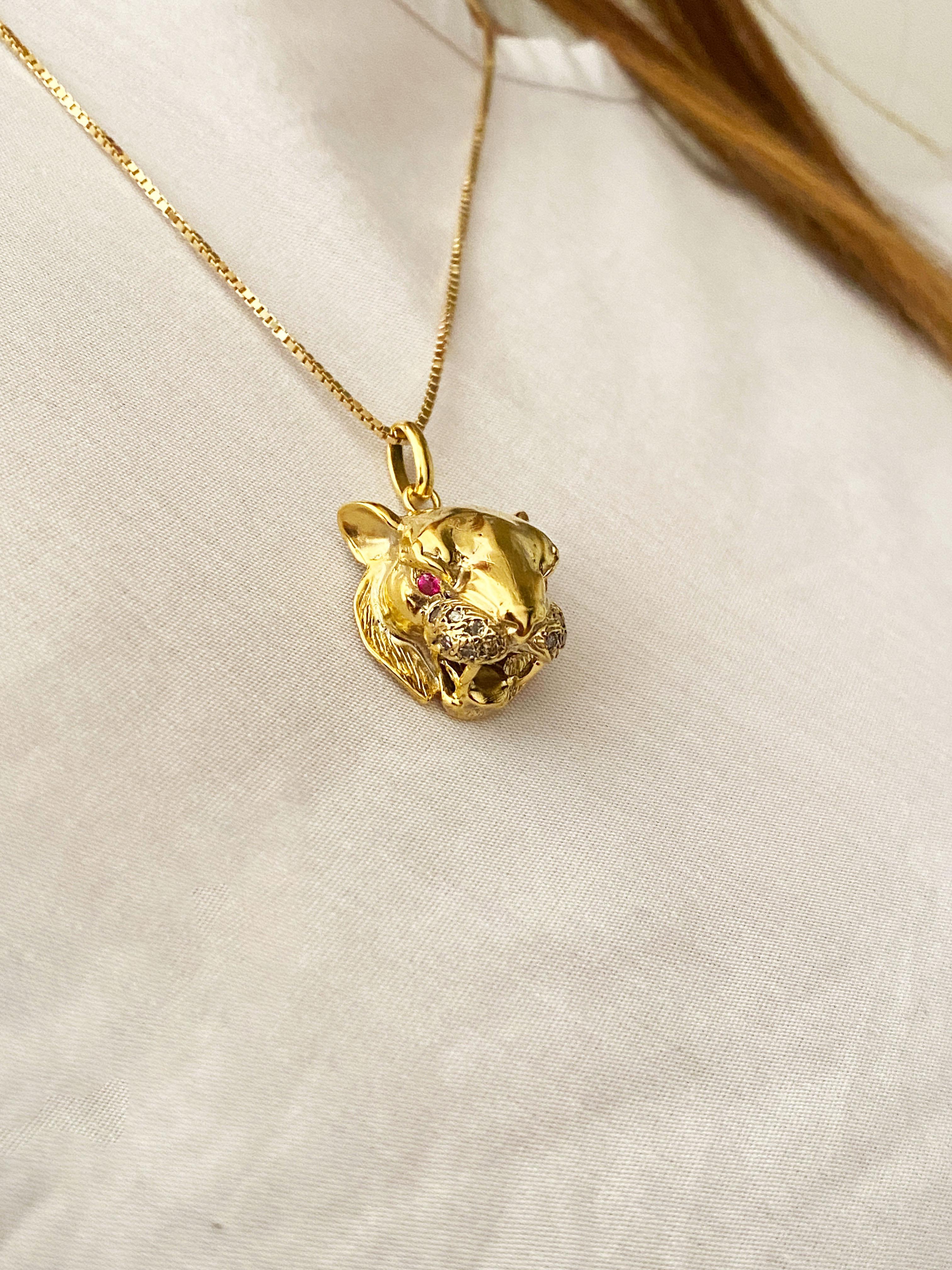 18K Gold Power Tiger Pendant Cube Chain Rubies Diamonds Handcrafted in Italy  For Sale 1
