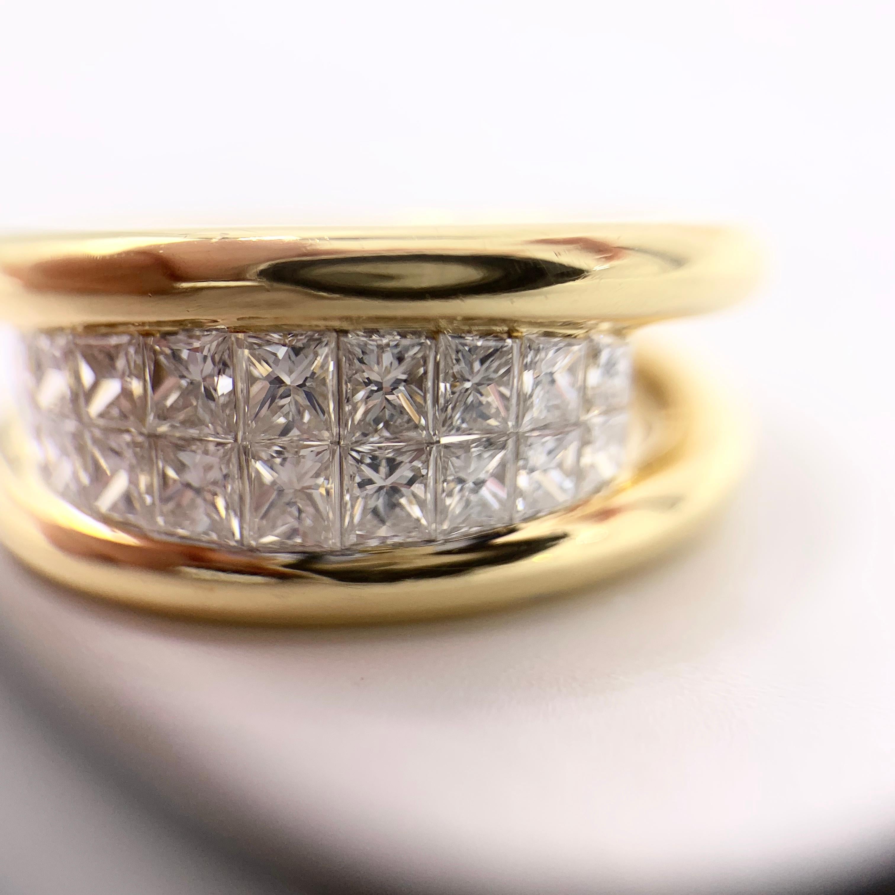 18 Karat Yellow Gold Princess Cut Diamond Double-Row Ring For Sale 7