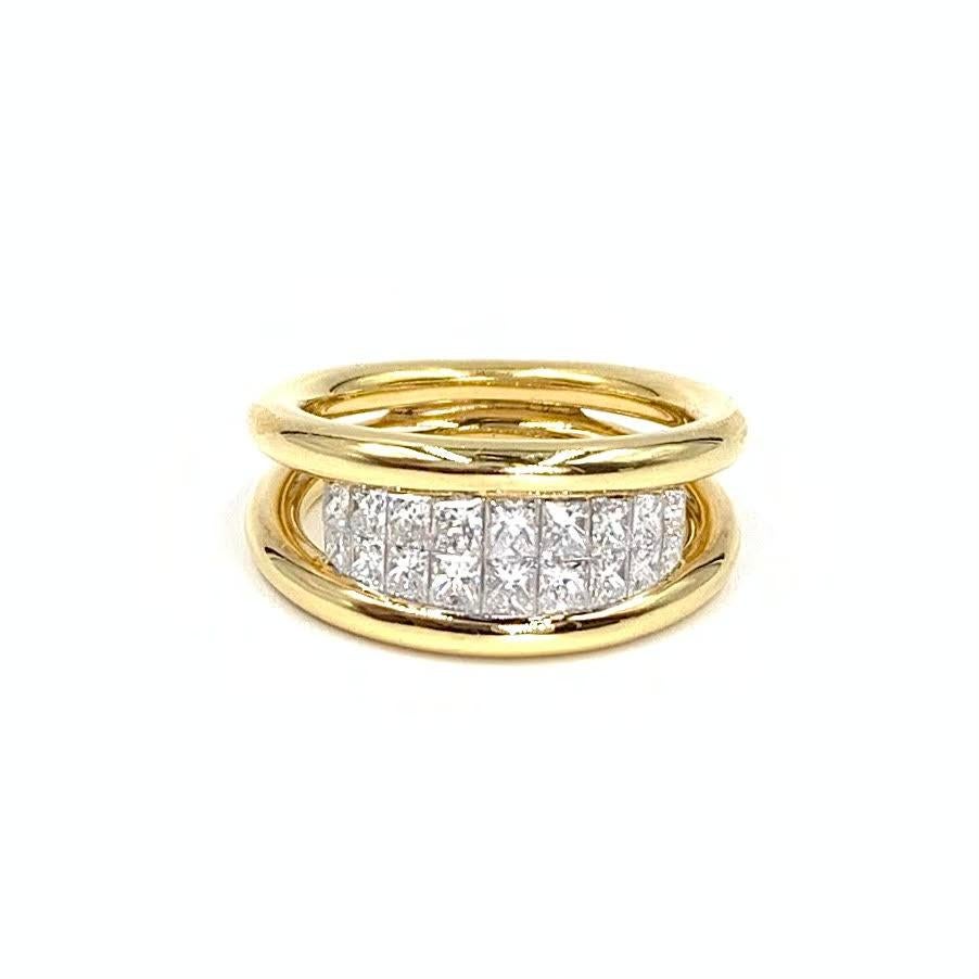 18 Karat Yellow Gold Princess Cut Diamond Double-Row Ring For Sale 2