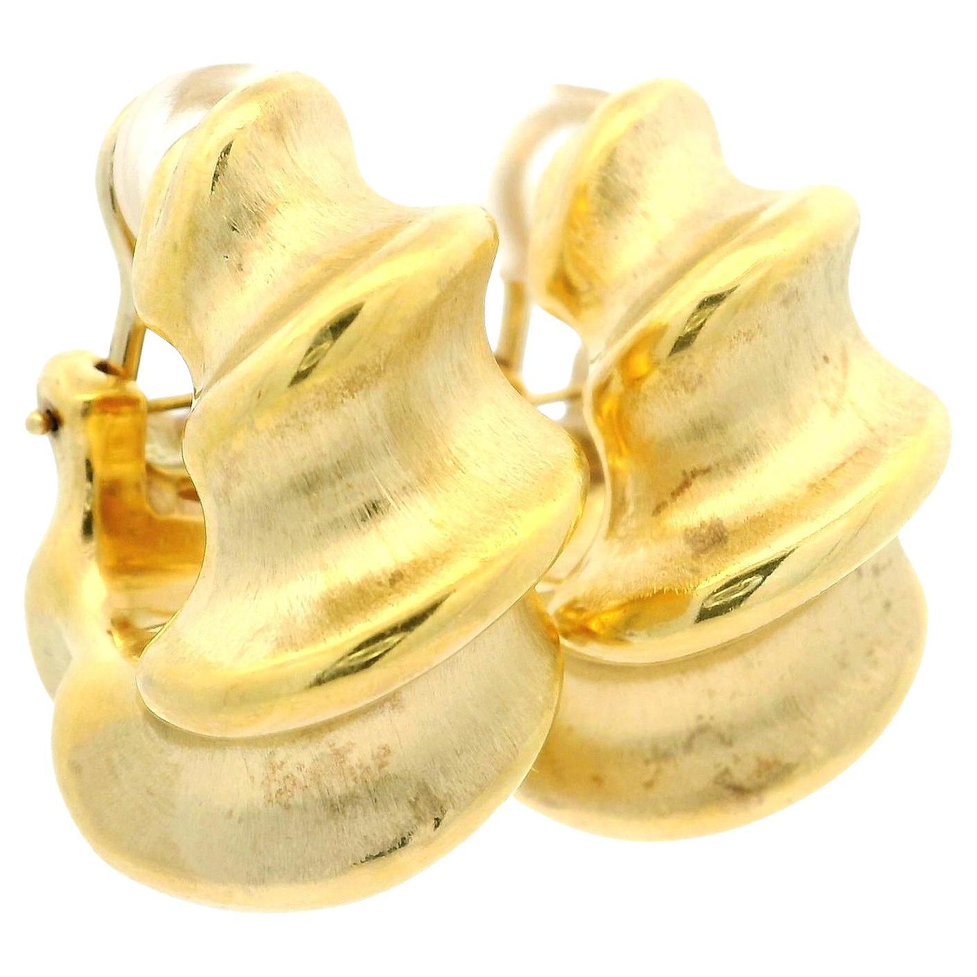 18k Yellow Gold Puffed Dual Finish Wavy Large Hoop Cuff Omega Earrings