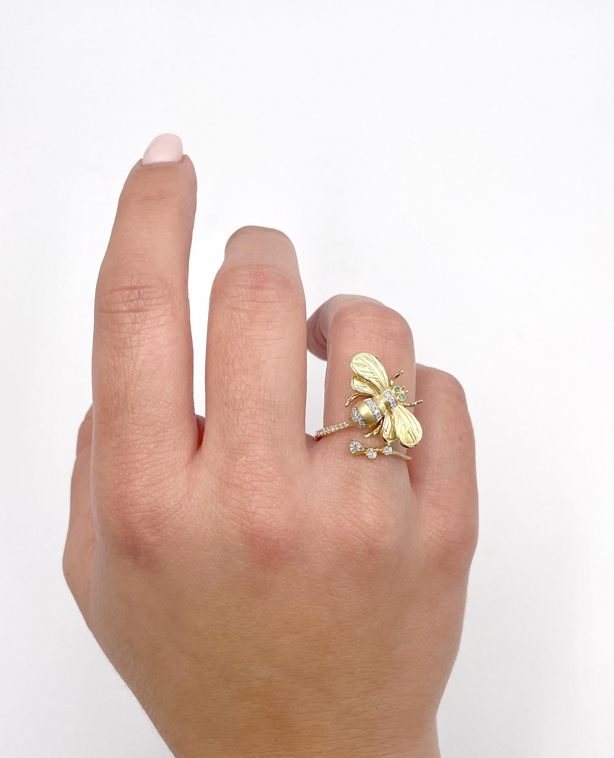 Women's 18K Yellow Gold Queen Bee Wrap Ring by Simon G. - DR380