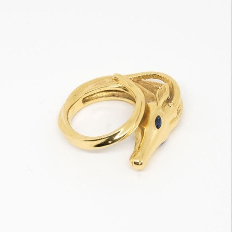 Brilliant Cut 18K Yellow Gold Ram Sapphire Eyes Ring For Sale