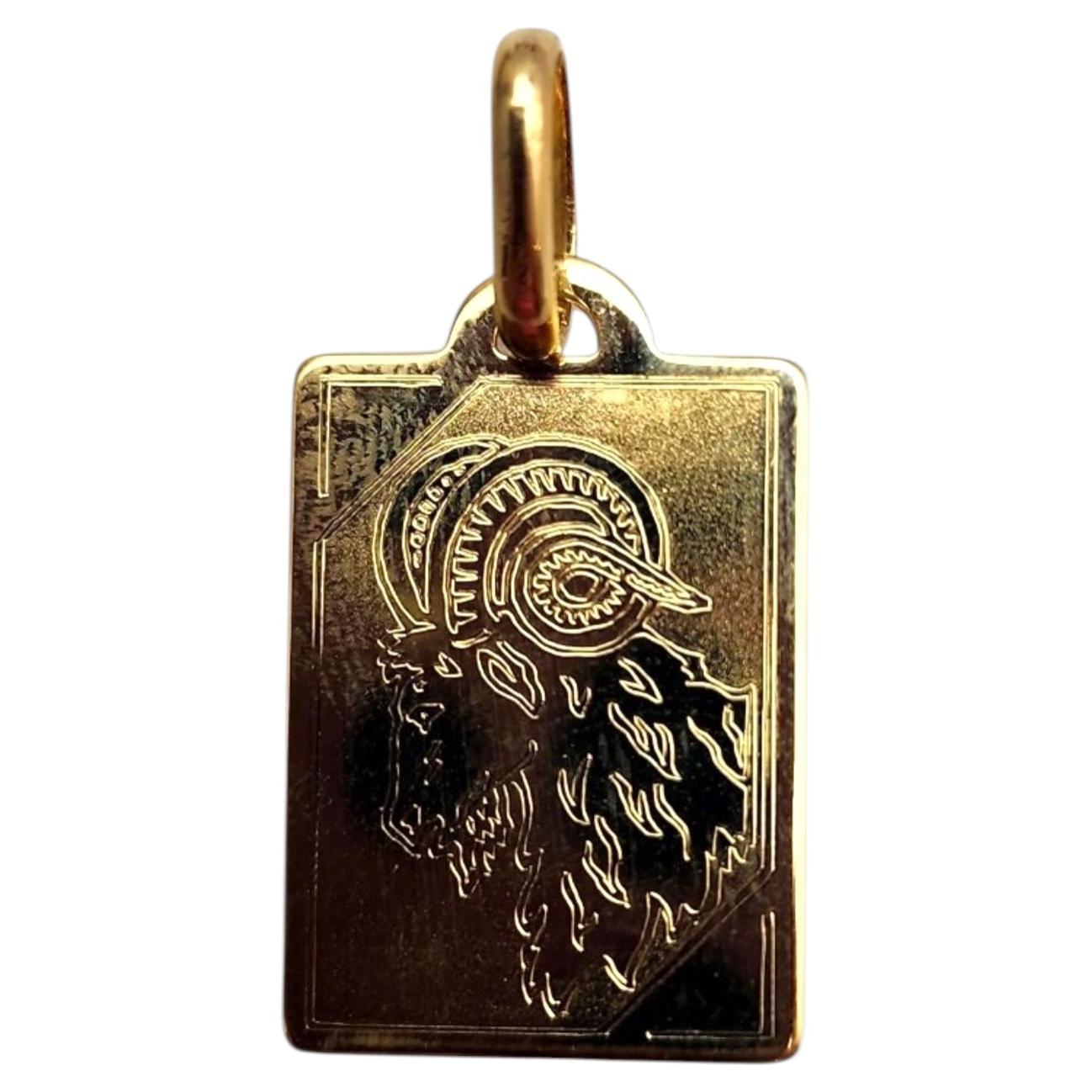 Colgante con forma de carnero de oro amarillo de 18 quilates n.º 25323 en venta