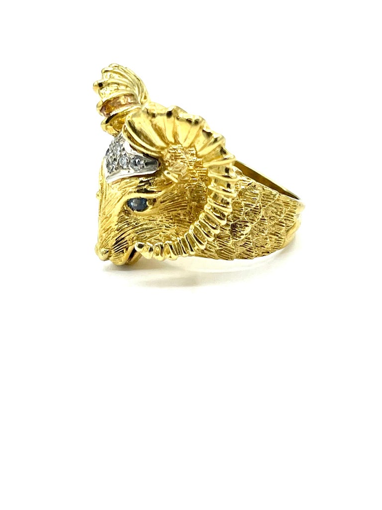 Round Cut 18K Yellow Gold Rams Head Ring with 0.14 Carats in Diamonds