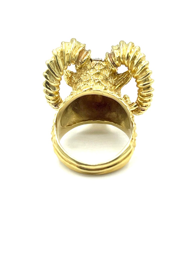 18K Yellow Gold Rams Head Ring with 0.14 Carats in Diamonds In Excellent Condition In Chevy Chase, MD