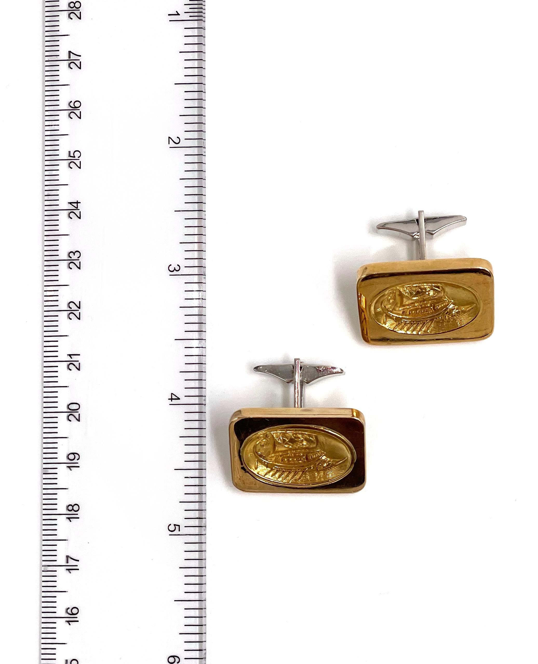 Contemporary 18K Yellow Gold Rectangular Cufflinks with Viking Motif For Sale
