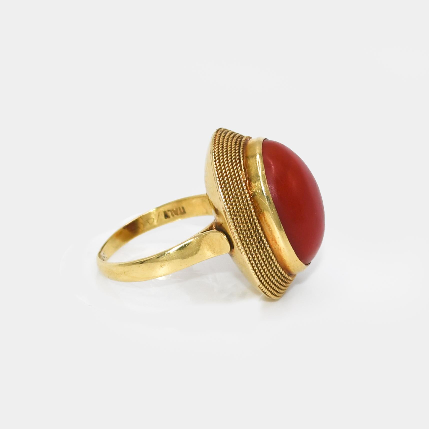 Uncut 18K Yellow Gold Red Coral Ring 6.9g For Sale