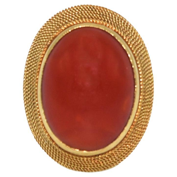 18K Yellow Gold Red Coral Ring 6.9g For Sale