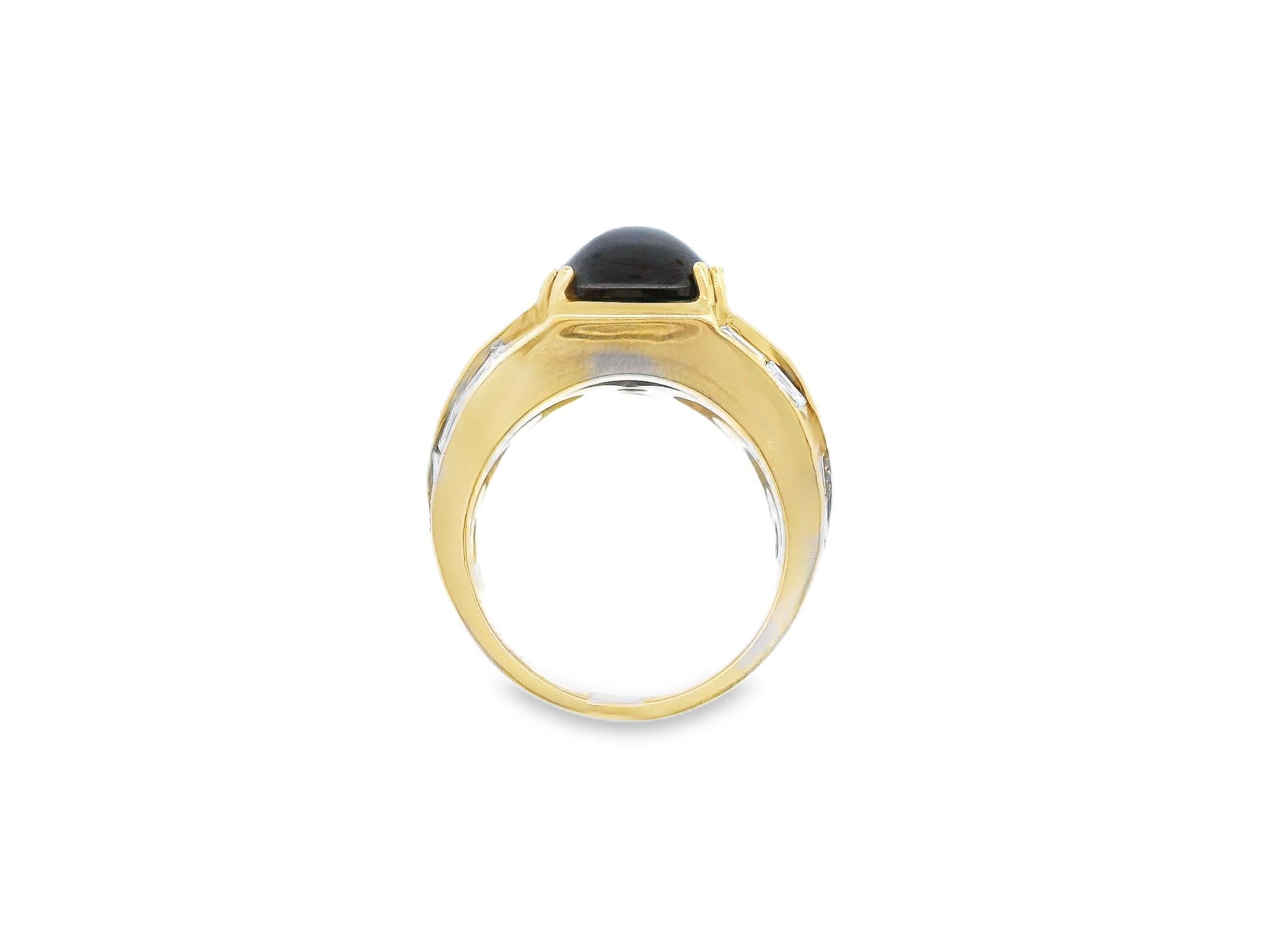Bague fantaisie en or jaune 18 carats avec grenat rouge et diamants en vente 3