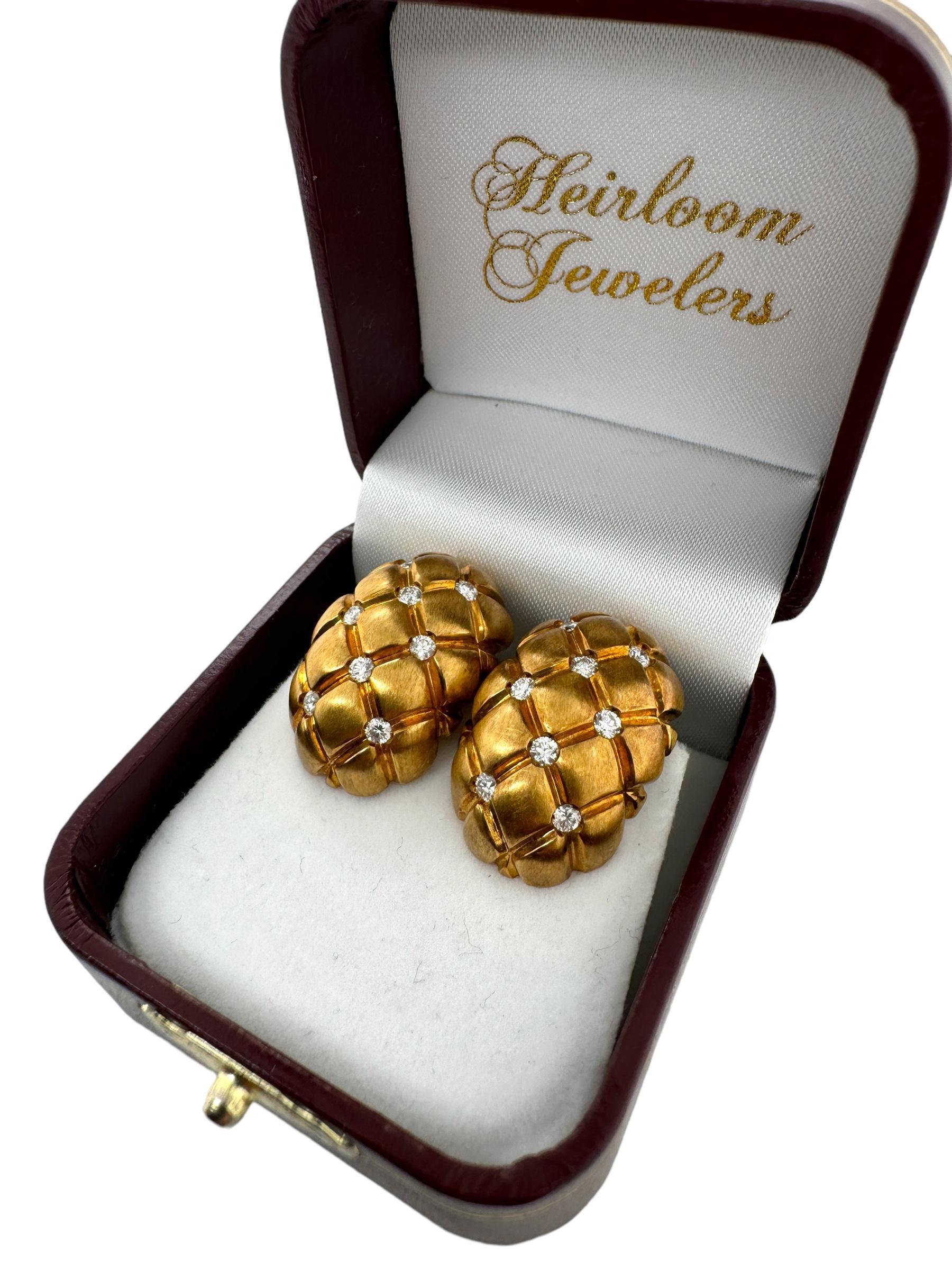 18K Yellow Gold Retro Era Pineapple Diamond Earrings For Sale 5