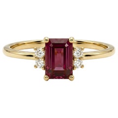 18K Yellow Gold Rhodolite Noir Ring, 4.10ct Rectangular Cut, New