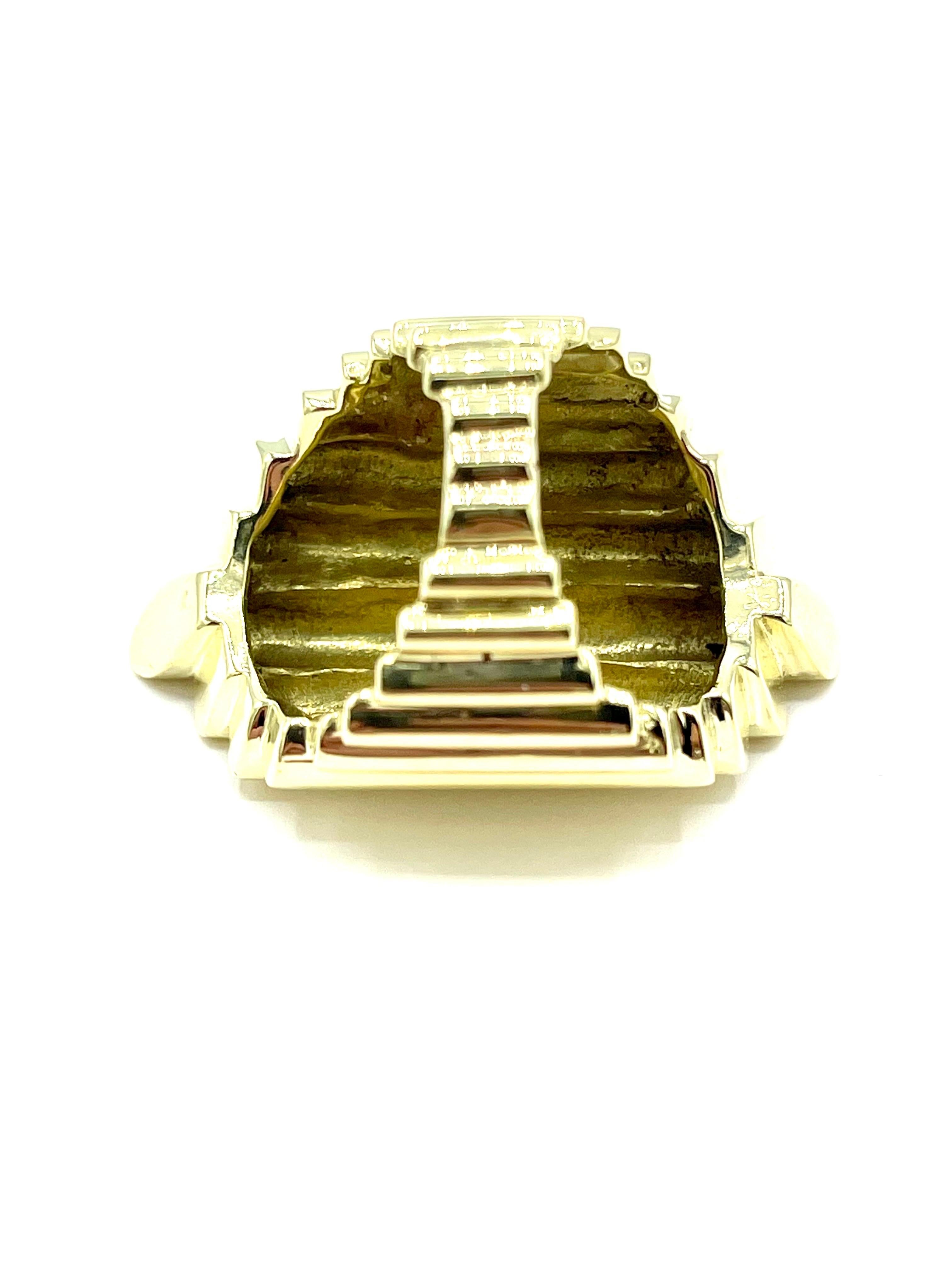 18k Yellow Gold Ribbed Fashion Ring For Sale 2