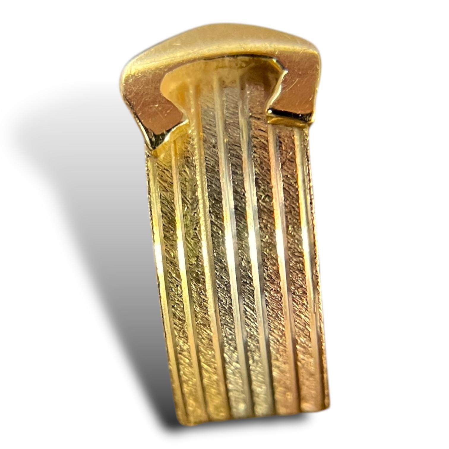 Modern 18K Yellow Gold Ribbed Tricolor Earrings For Sale