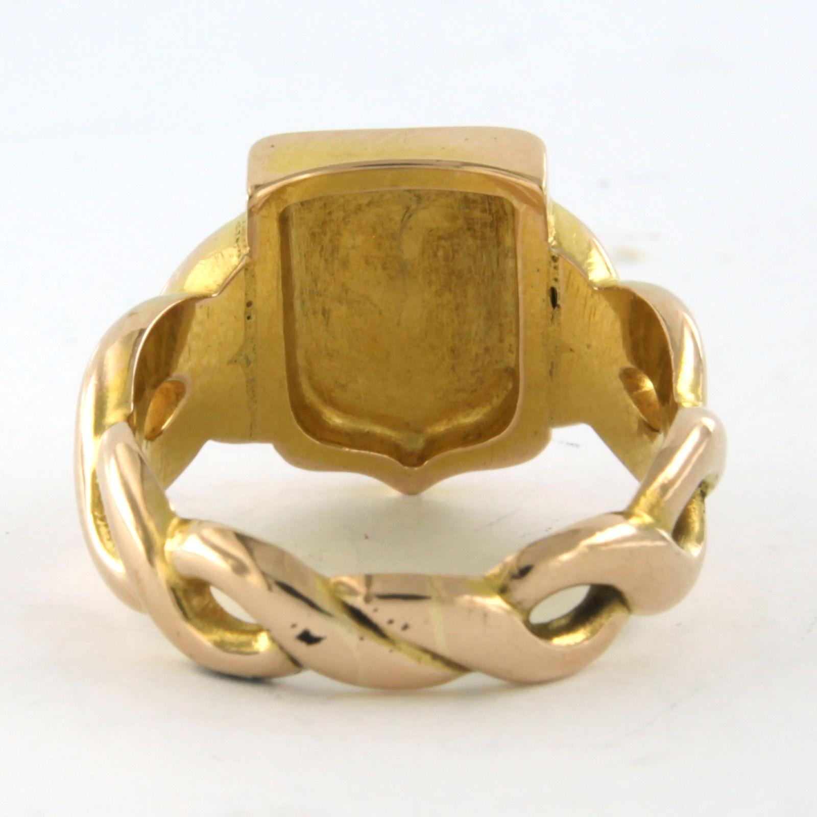 18k yellow gold ring – 9.7 grams In Excellent Condition For Sale In The Hague, ZH
