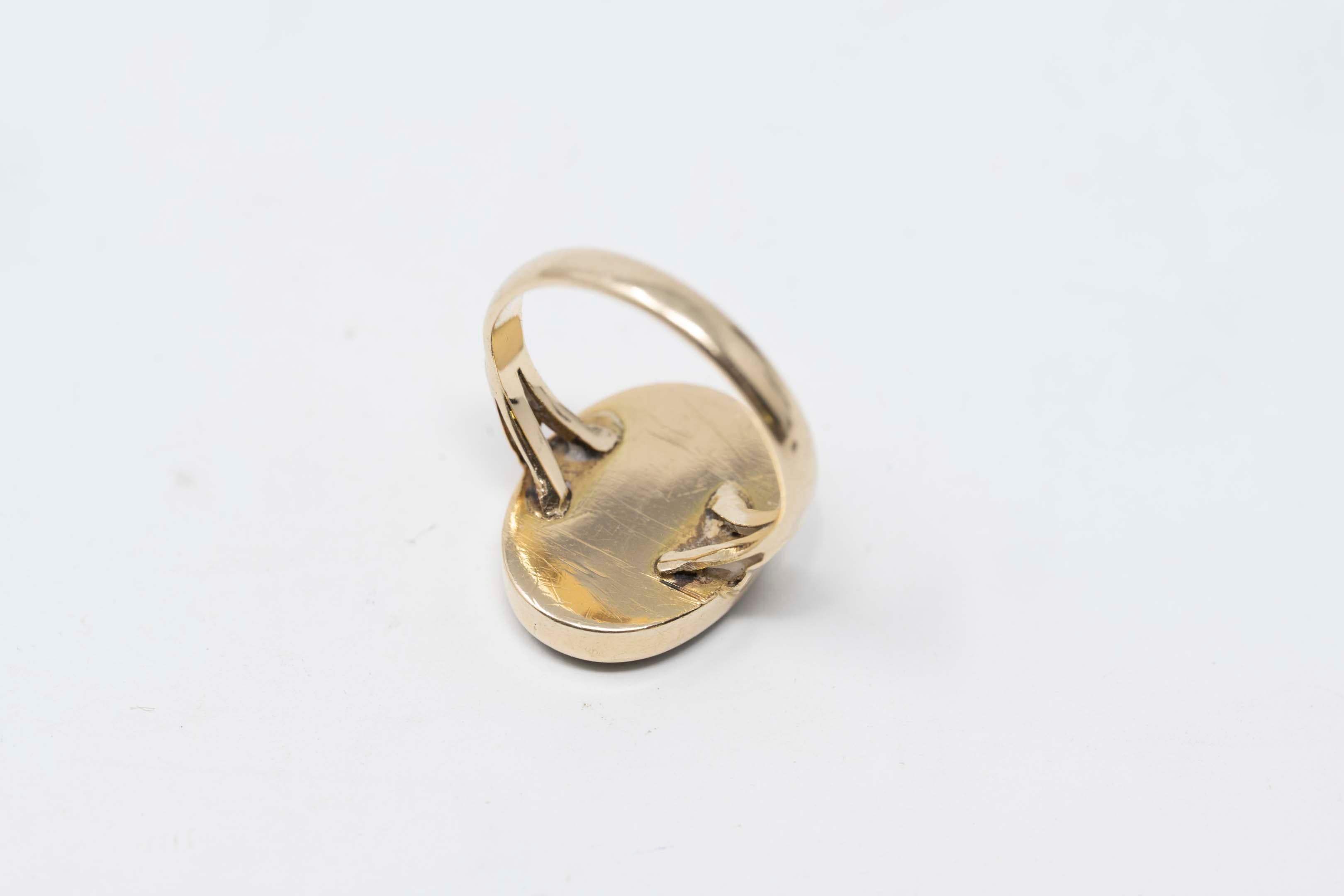 Women's 18k Yellow Gold Ring Agate Intaglio of Warrior For Sale