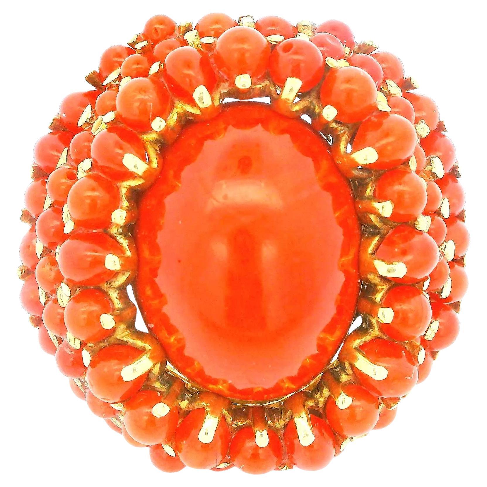 18K Yellow Gold Ring Coral Pave