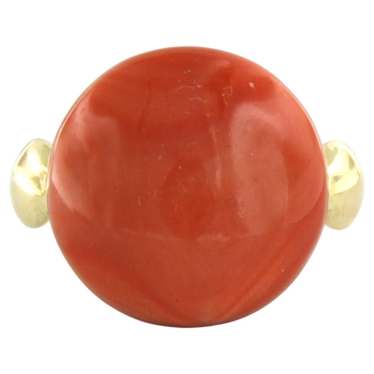 18k yellow gold ring set with coral - 8.2 grams - ring size U.S. 7.5 - EU. 17.75