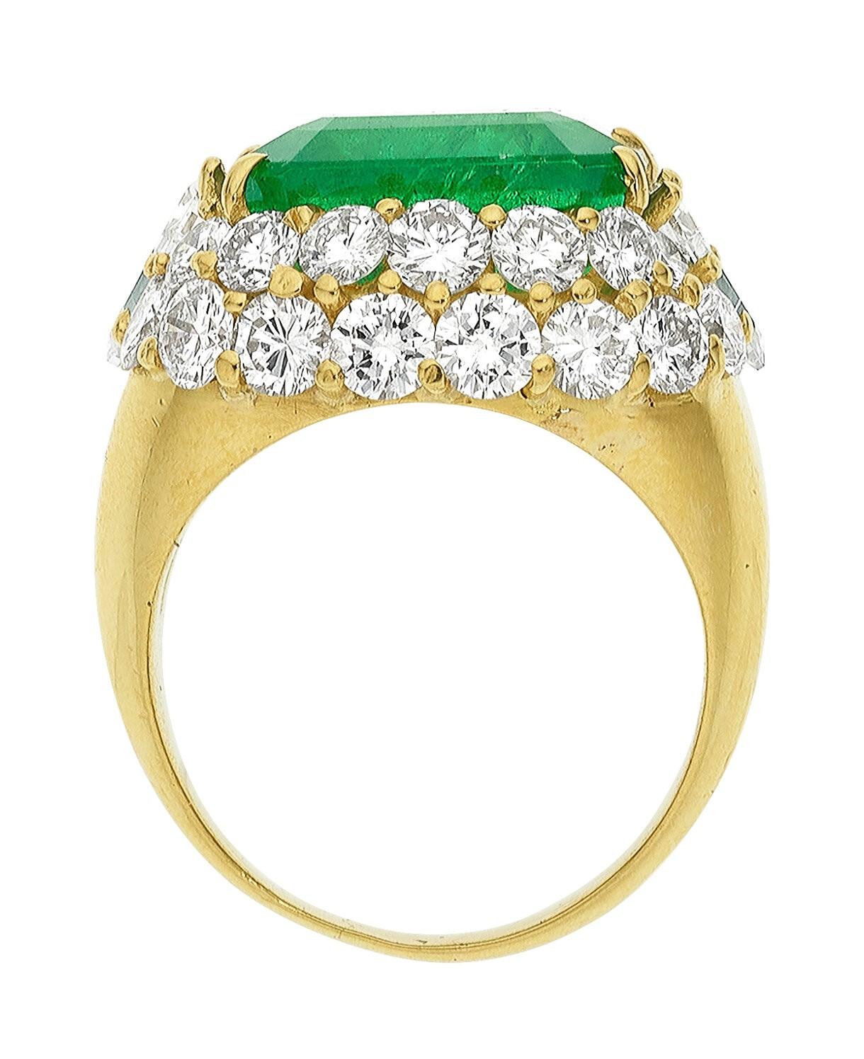 Emerald Cut 18k Yellow Gold Ring W/10.28 Carat Emerald and Diamonds - Size 8 For Sale