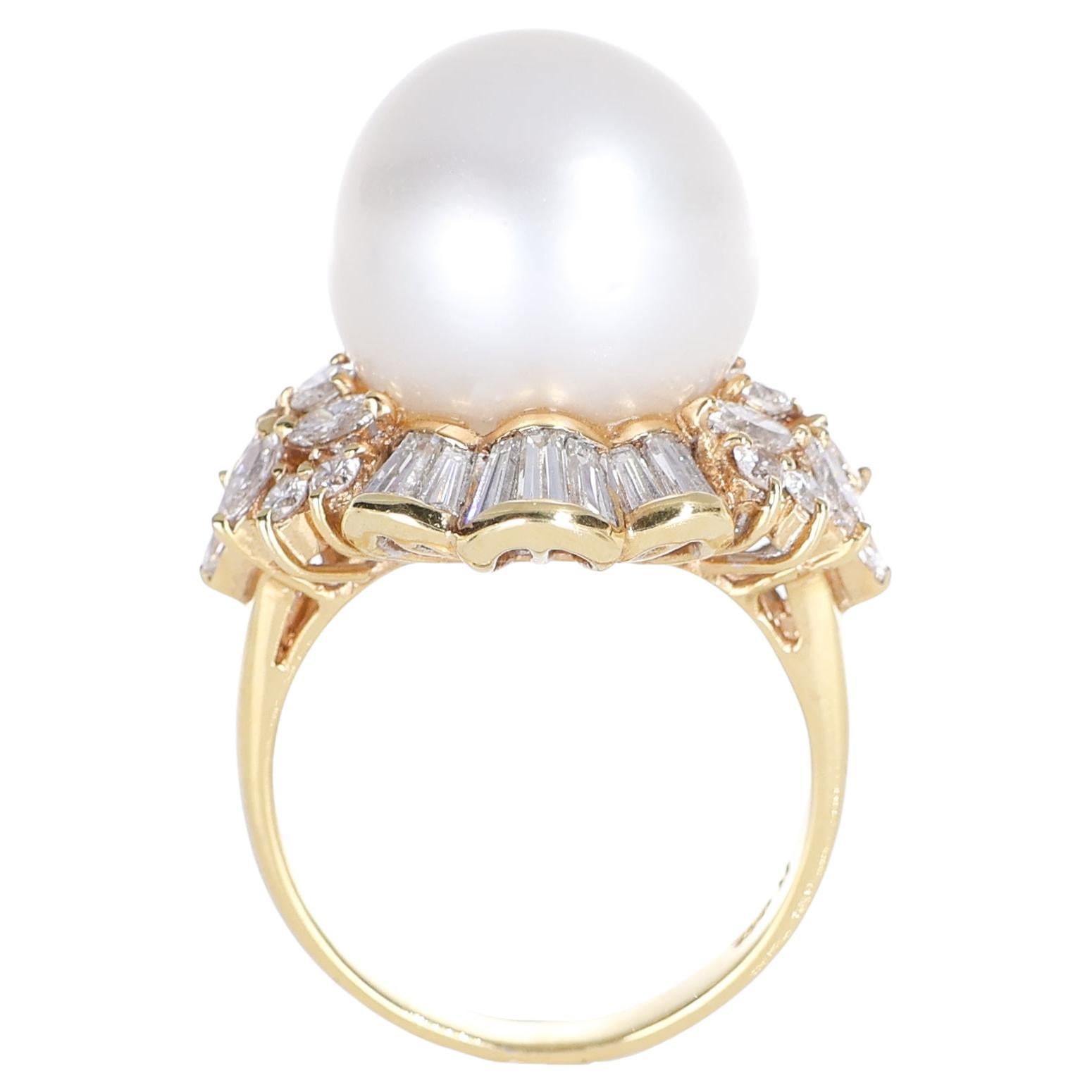 IMPORTANT NOTE:
✔ No additional costs will be added to this order.
✔ Shipping and customs duties are fully covered by us.
--------------------
A striking 18k yellow gold cocktail ring featuring a magnificent 15mm cultured pearl at its center. The