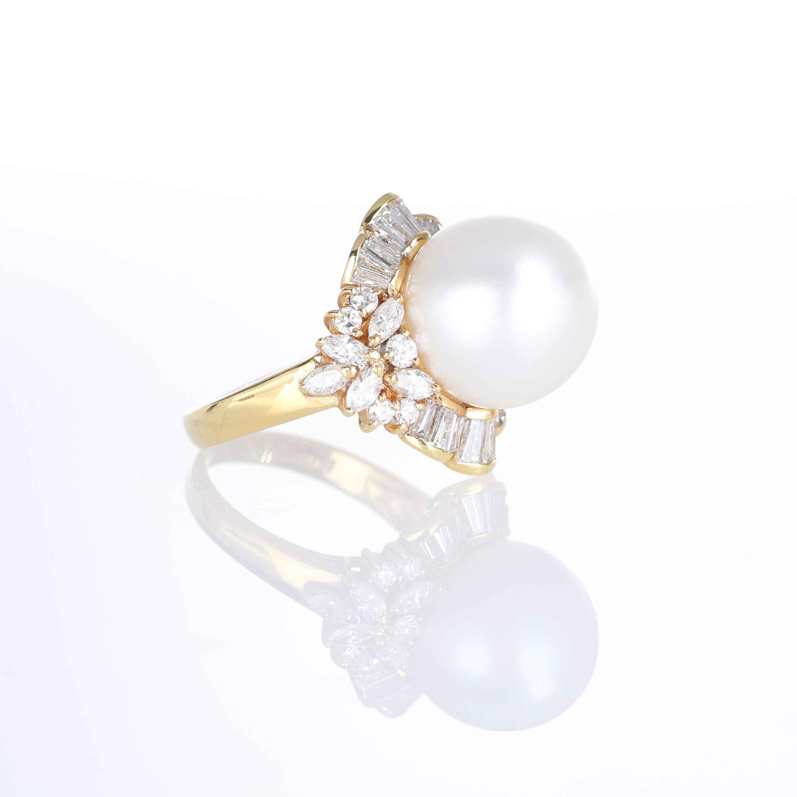 Women's or Men's 18k Yellow Gold Ring with 15mm Central Pearl and Diamond Halo For Sale