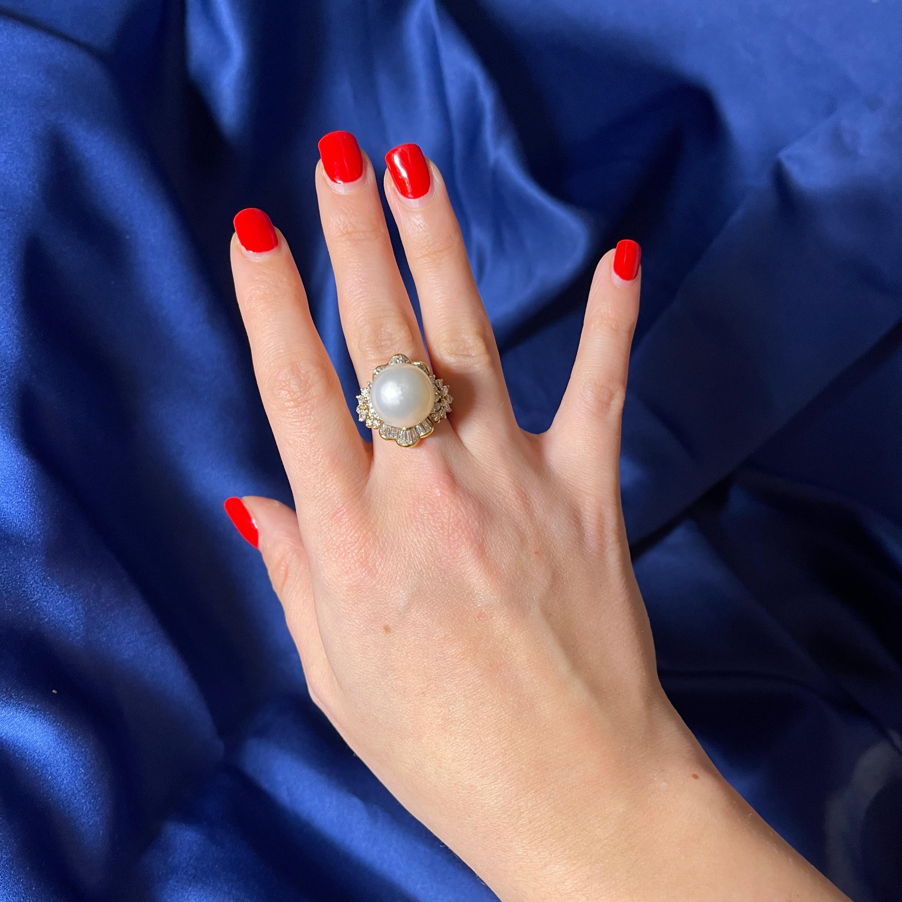 18k Yellow Gold Ring with 15mm Central Pearl and Diamond Halo For Sale 2