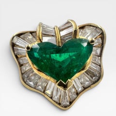 18k Yellow Gold Ring with 3.25 Ct. Emerald and Diamonds 2.75 Ct. (Size 6.00)