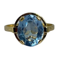 Ring aus 18k Gelbgold mit 3,30ct rundem blauem Spinell - Europäisches Juwel im Vintage-Stil