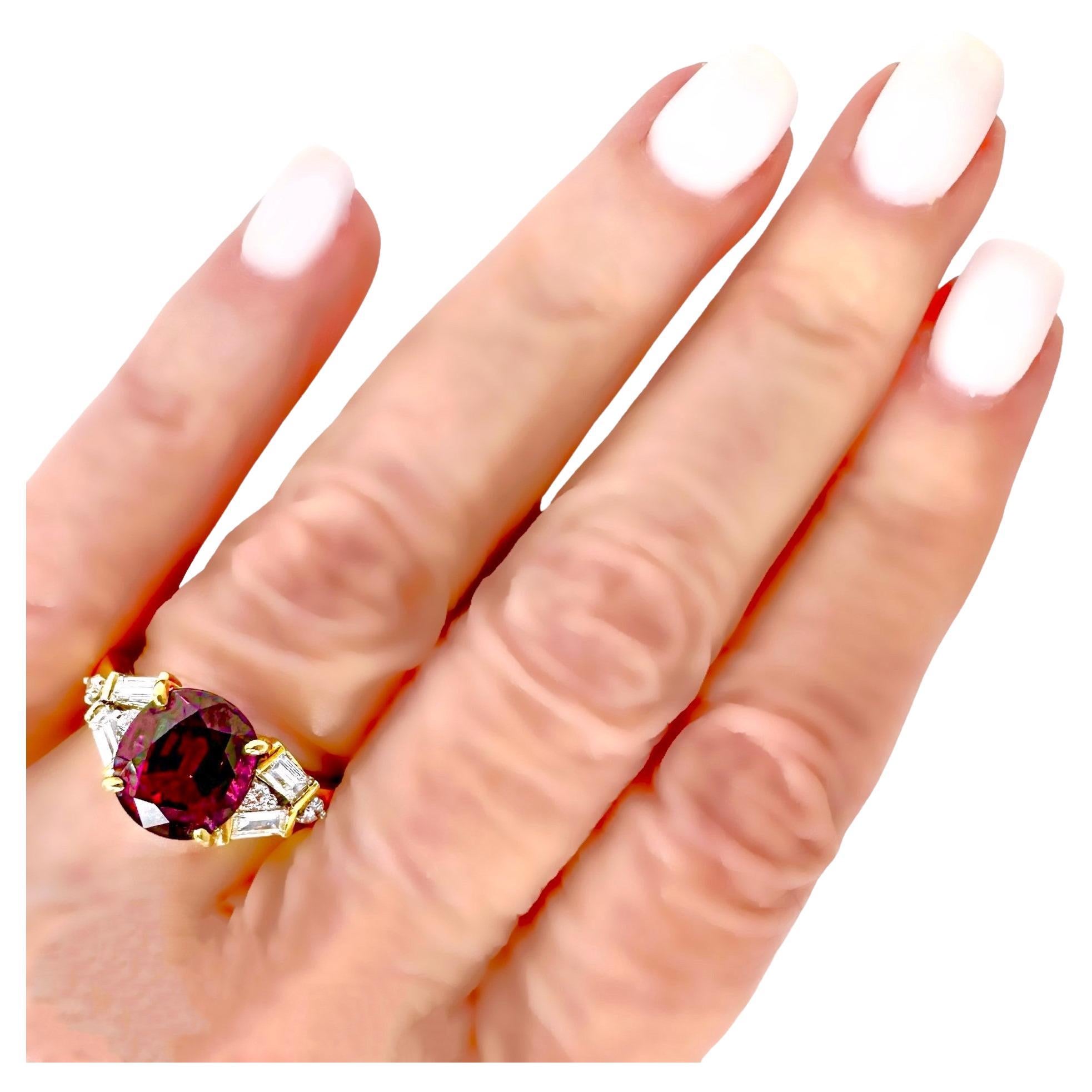 18k Yellow Gold Ring with 4.76ct Red Wine Colored, Oval Shaped Garnet & Diamonds For Sale 6