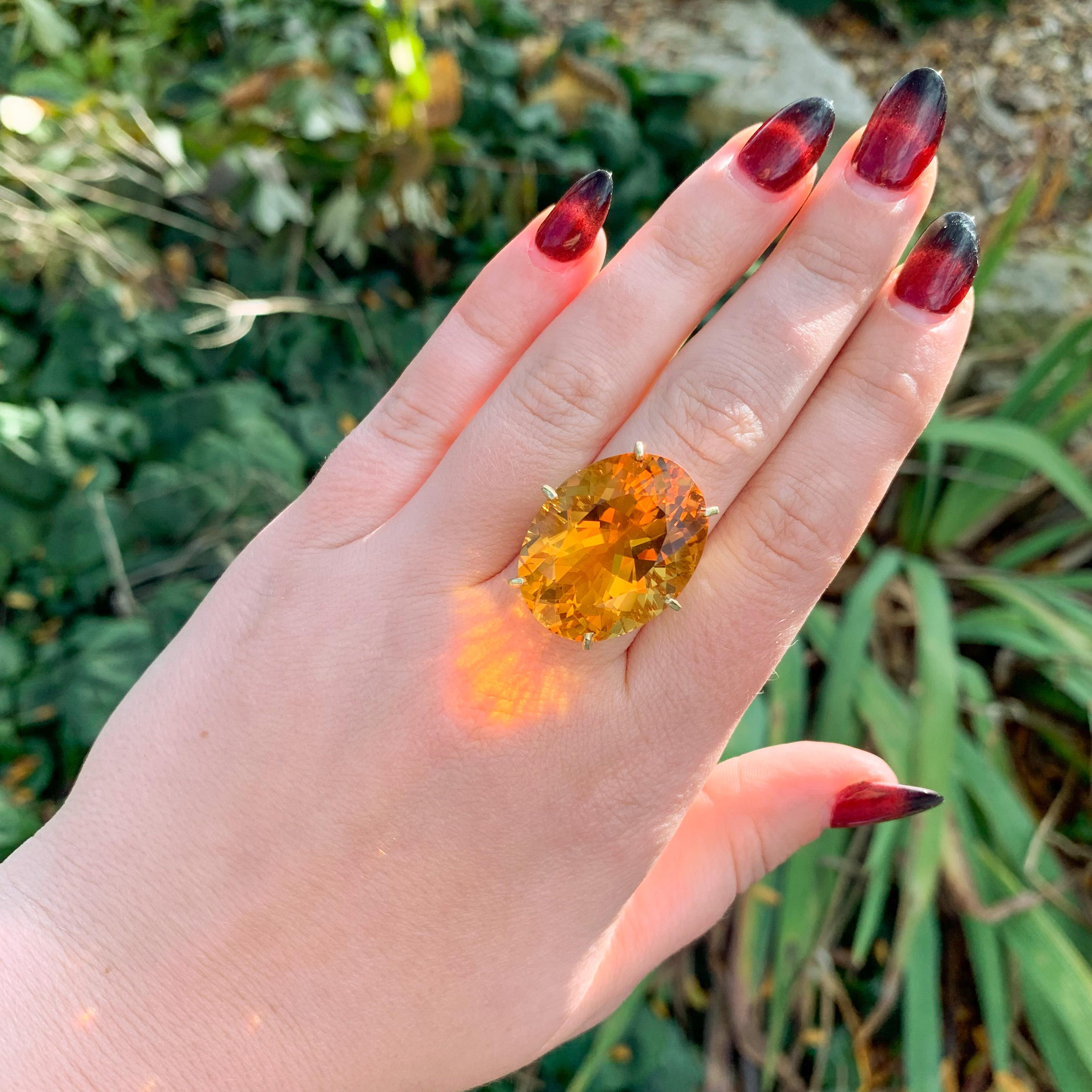 18K yellow gold Ring with a Huge 37 carat Citrine For Sale 2