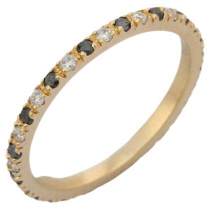 18k Solid Yellow Gold Black and White Diamond Eternity Band Ring
