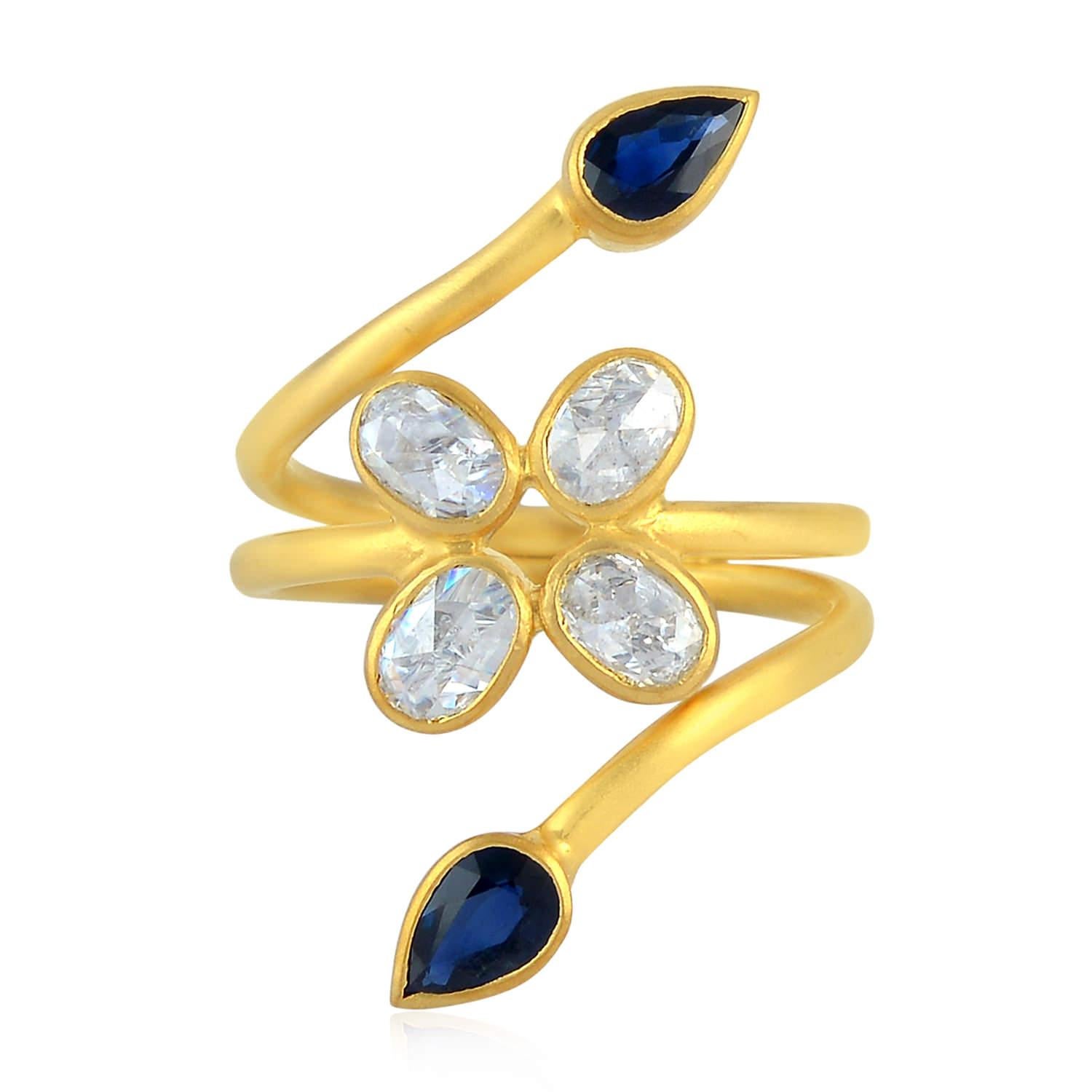 18k Yellow Gold Ring With Rose Cut Diamonds & Blue Sapphire In New Condition For Sale In New York, NY