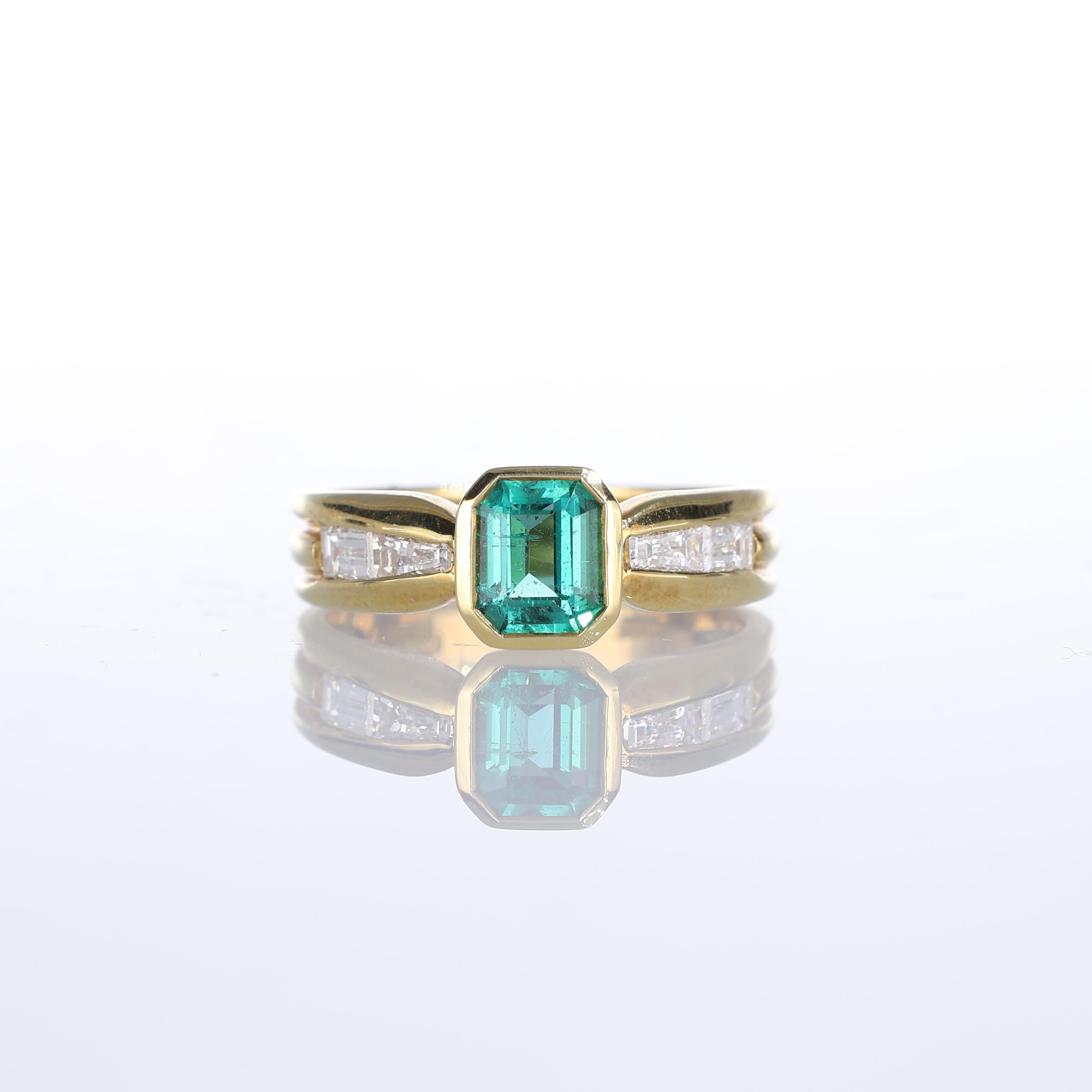 IMPORTANT NOTE:
✔ No additional costs will be added to this order.
✔ Shipping and customs duties are fully covered by us.
--------------------
A refined 18k yellow gold ring showcasing a striking emerald-cut emerald at its center, weighing 0.70