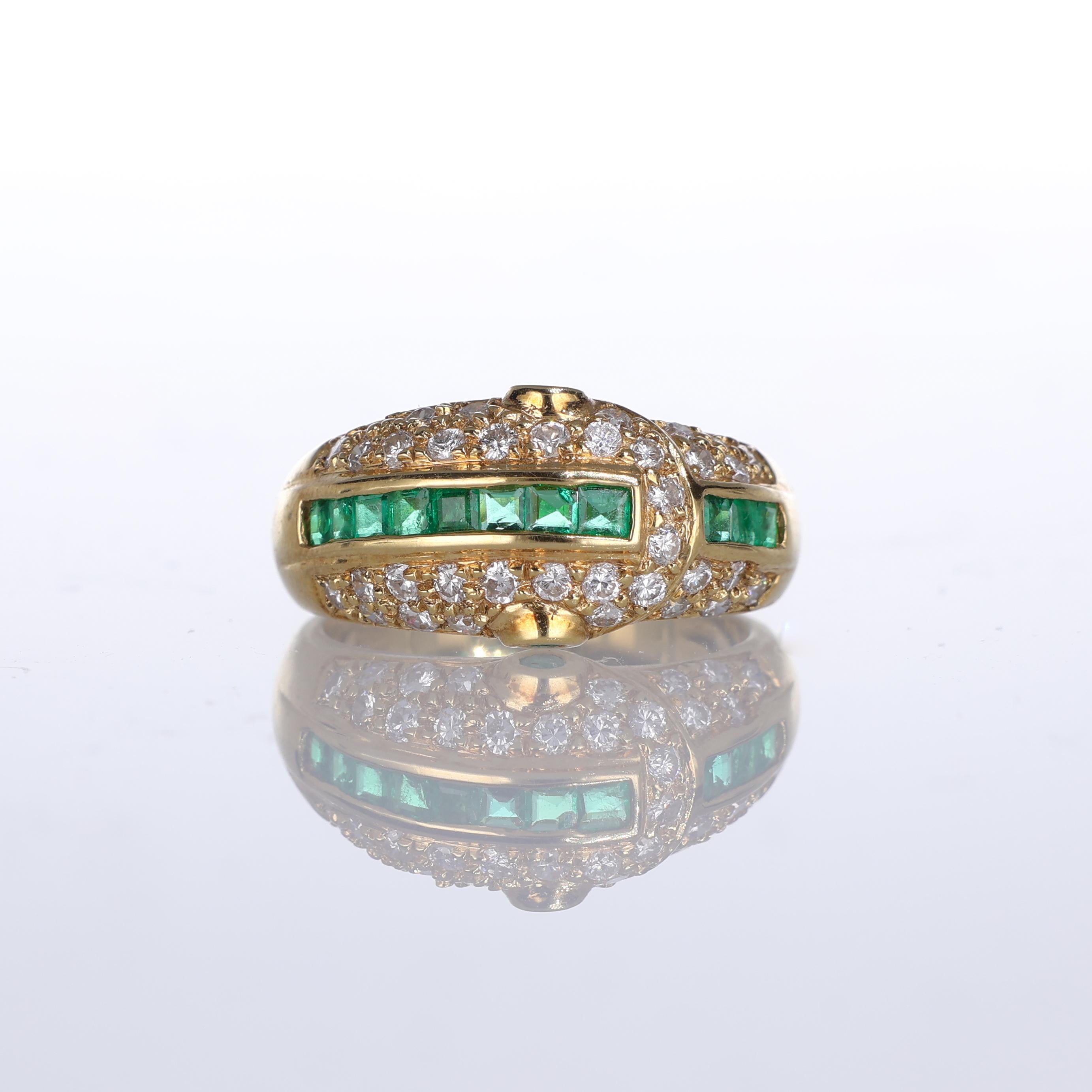 IMPORTANT NOTE:
✔ No additional costs will be added to this order.
✔ Shipping and customs duties are fully covered by us.
--------------------
A luxurious 18k yellow gold ring featuring a central row of vibrant square-cut emeralds, totaling 0.45