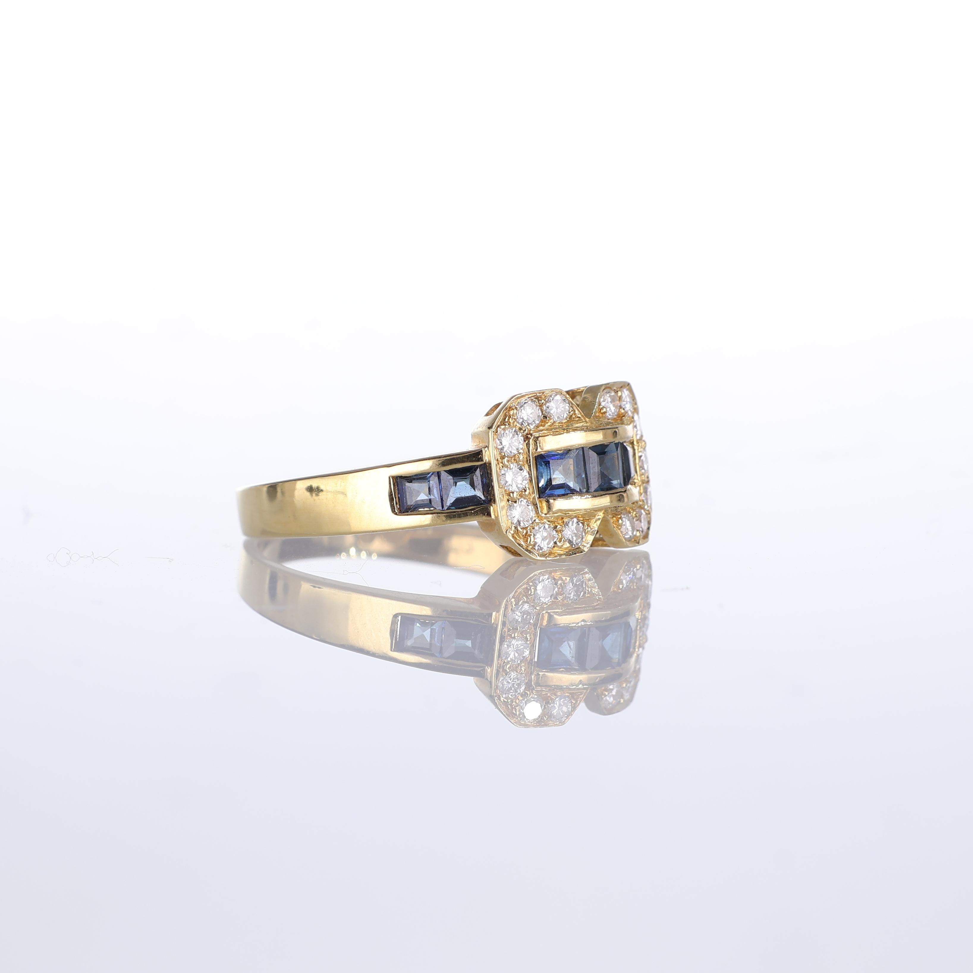 Ring aus 18k Gelbgold mit Diamantpavé und Saphir-Akzenten (Brillantschliff) im Angebot