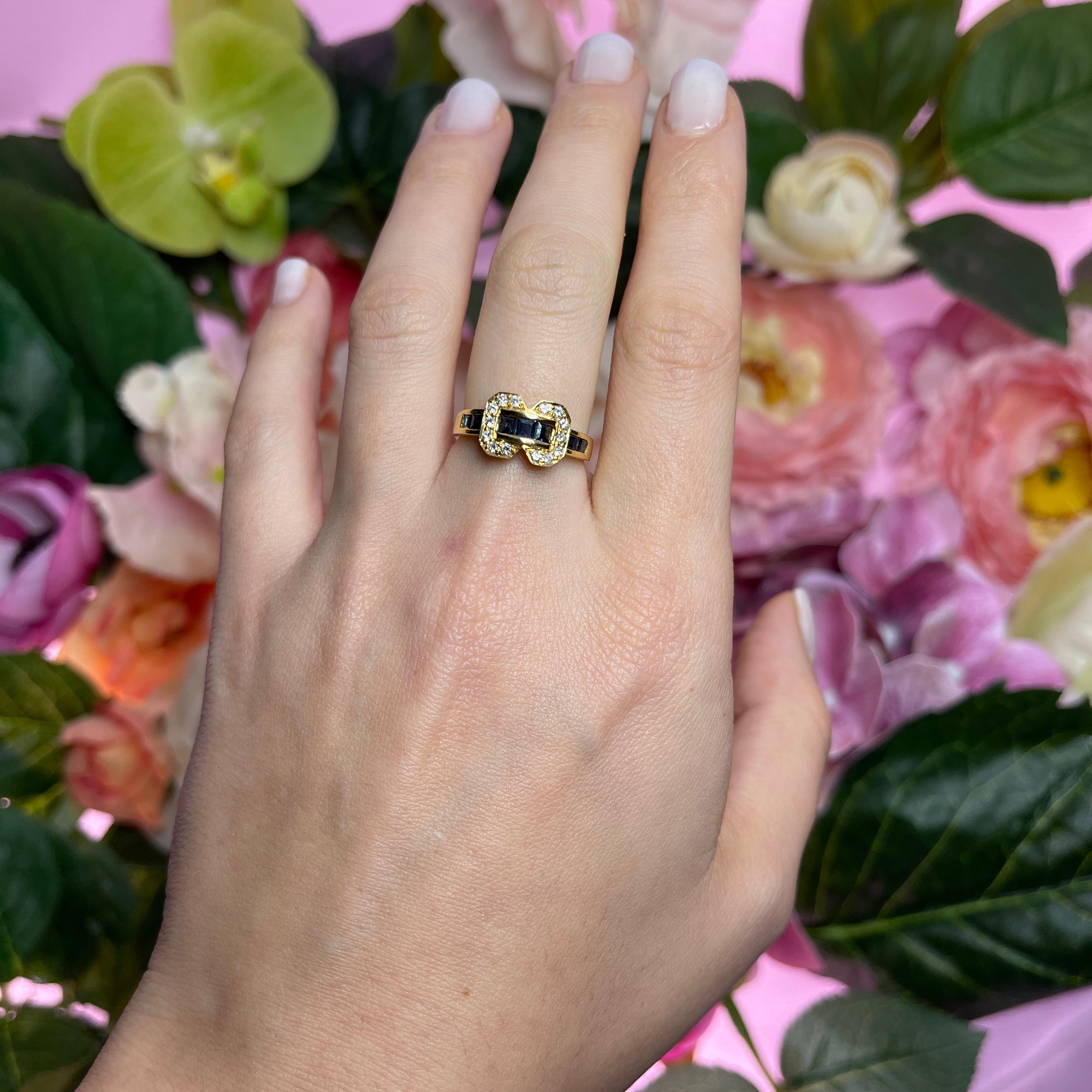 Ring aus 18k Gelbgold mit Diamantpavé und Saphir-Akzenten im Angebot 1