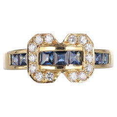 18k Yellow Gold Ring with Diamond Pavé and Sapphire Accents
