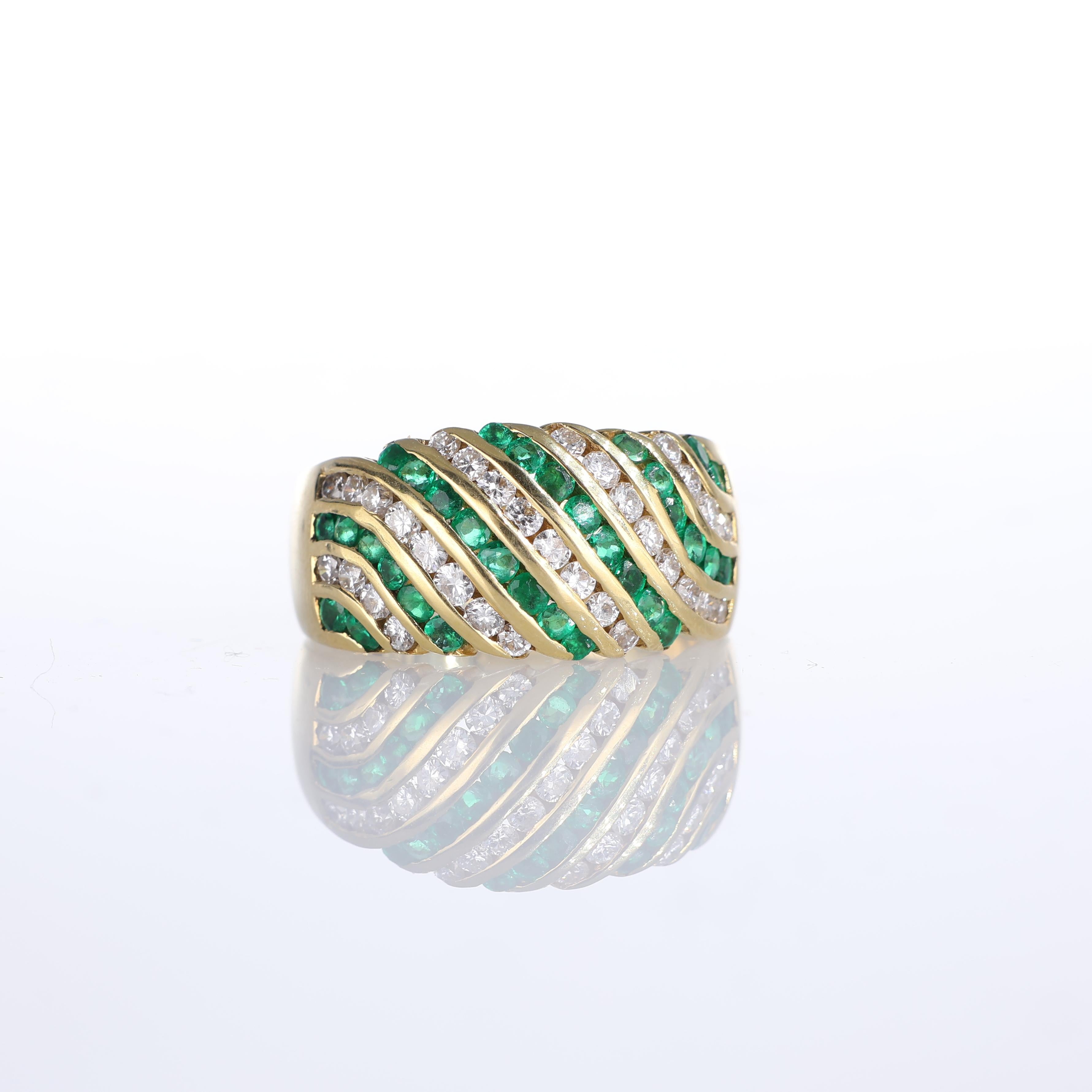 IMPORTANT NOTE:
✔ No additional costs will be added to this order.
✔ Shipping and customs duties are fully covered by us.
--------------------
A bold 18k yellow gold ring featuring a dynamic design of alternating rows of shimmering diamonds and