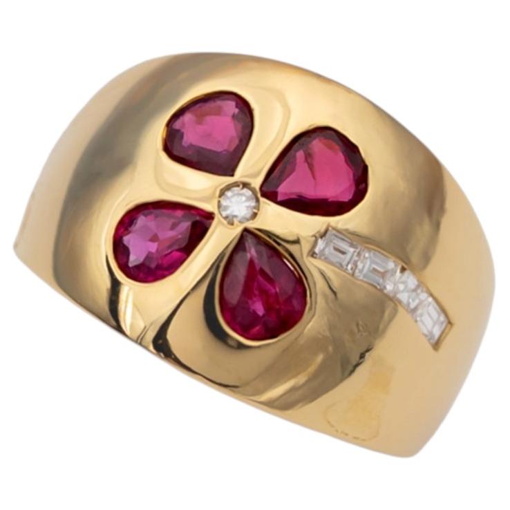 18K Gelbgold Ring mit Diamanten und Rubinen
