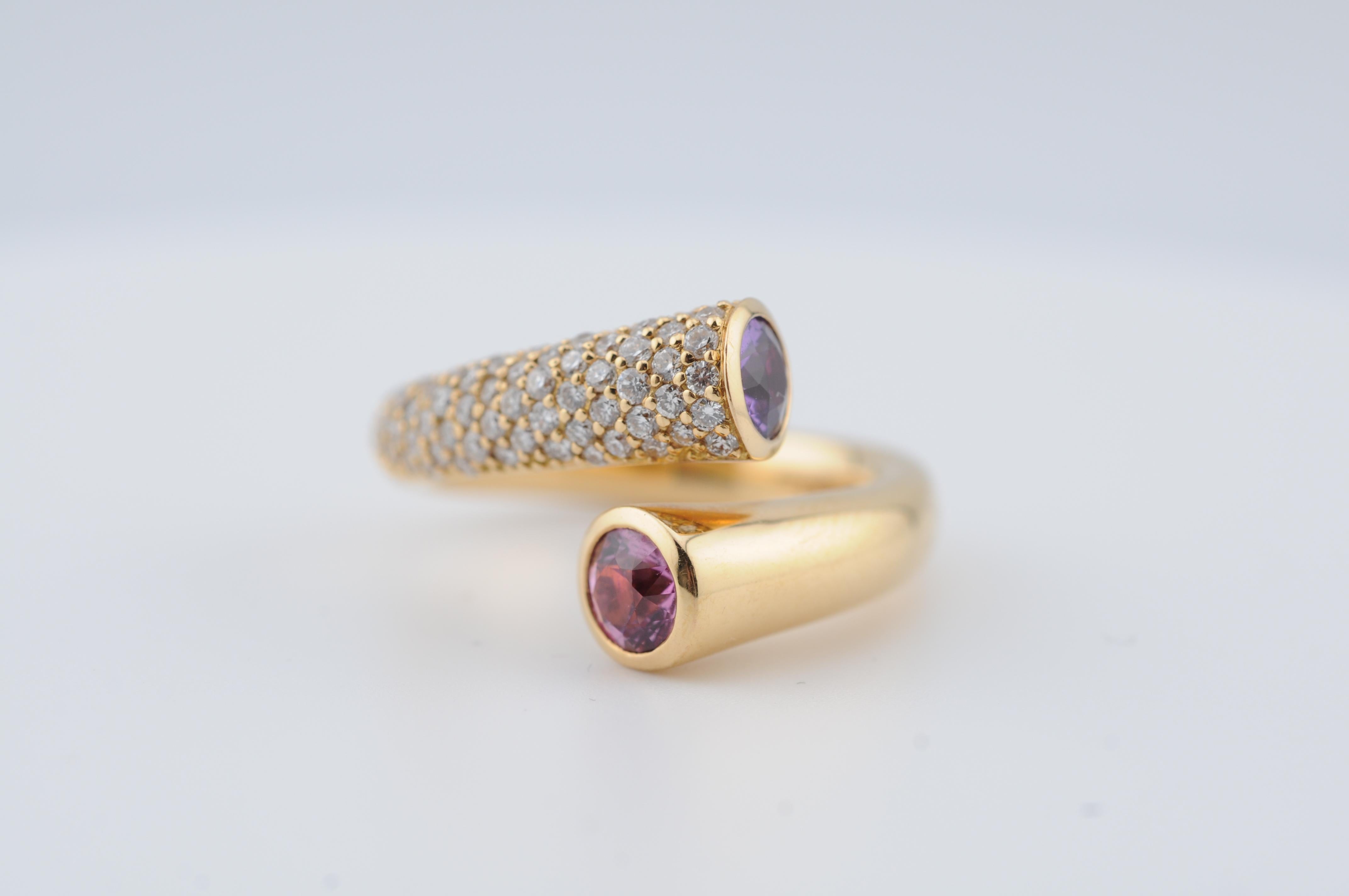 Aesthetic Movement 18K Yellow Gold Ring with Diamonds and Synthetic Sapphires – Approx. 0.50ct For Sale