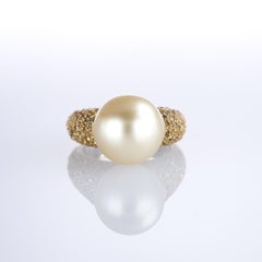 18K Yellow Gold Ring with Golden Pearl and Yellow Sapphire Pavé