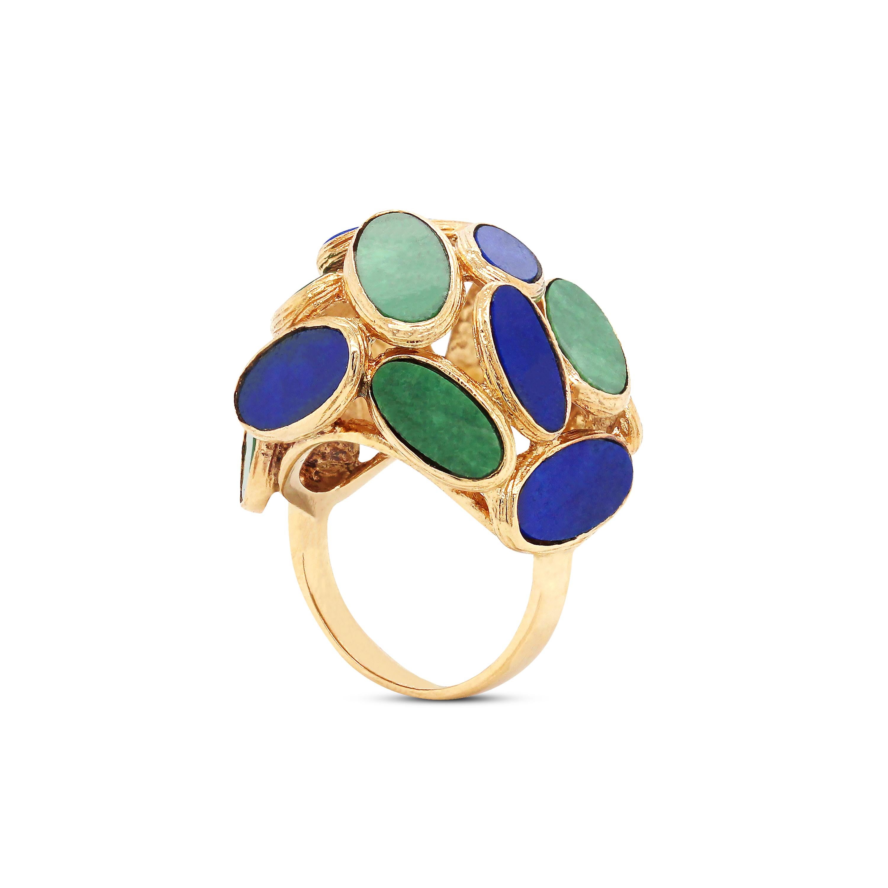18 Karat Yellow Gold Ring with Jade and Lapis Lazuli In Excellent Condition In Boca Raton, FL