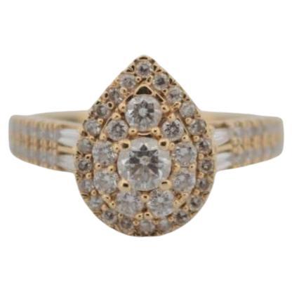 18K Yellow Gold Ring with Natural Diamonds