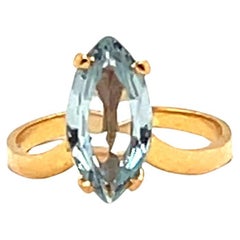 18k Yellow Gold Ring with Navette Cut Aquamarine