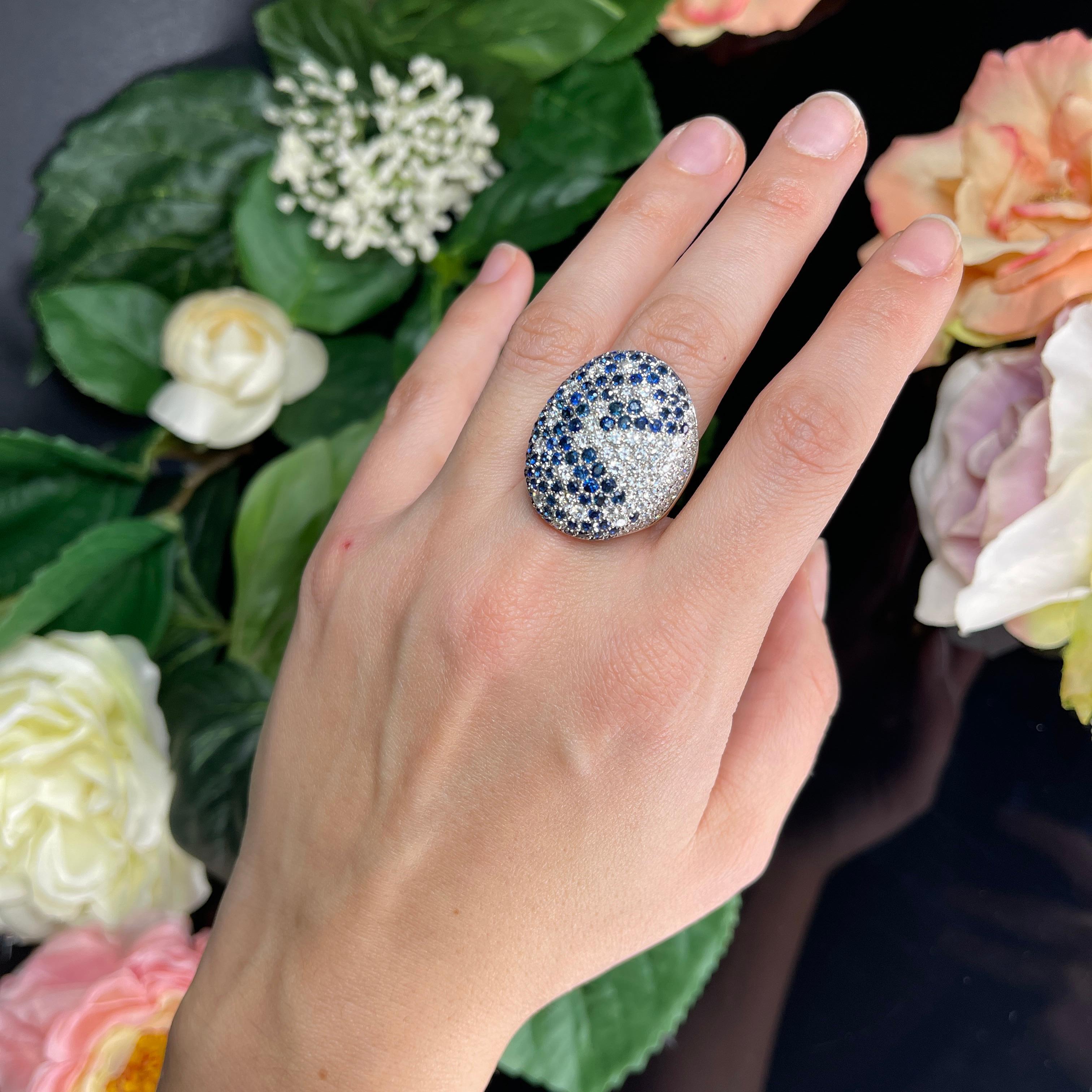18k Gelbgold Ring mit Pavé Diamanten 2,43 ct und blauen Saphiren 8,55 ct im Angebot 1