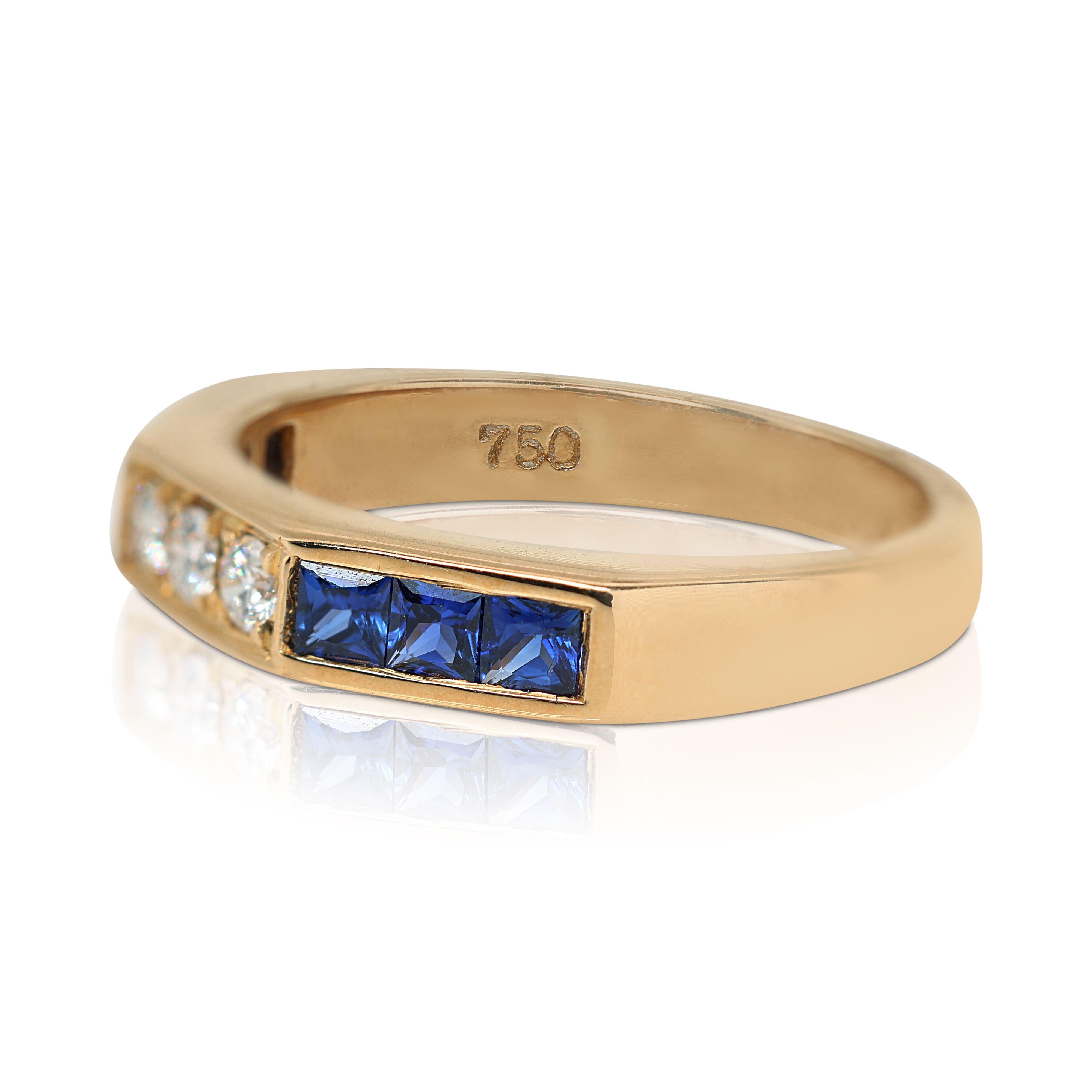 Women's 18K Yellow Gold Ring with Sapphires and Diamonds in 0.18ct For Sale