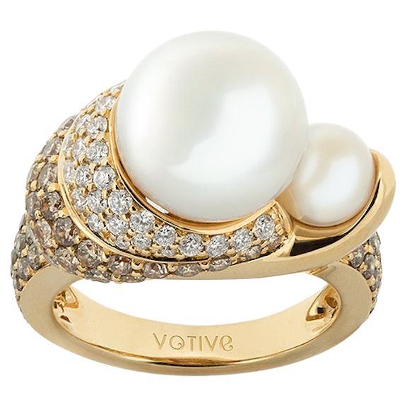 18K Yellow Gold Ring with White and Brown Diamonds, and South Sea Pearl